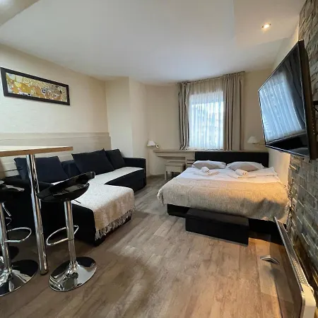 Konaci Apartment *