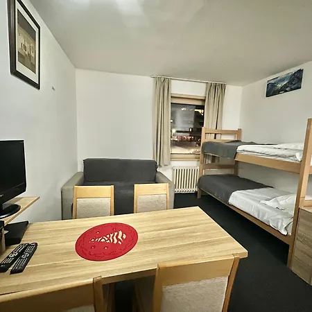 Konaci Apartment *